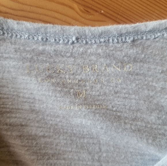 Lucky Brand Yoga Tee ~ Medium - Picture 5 of 5